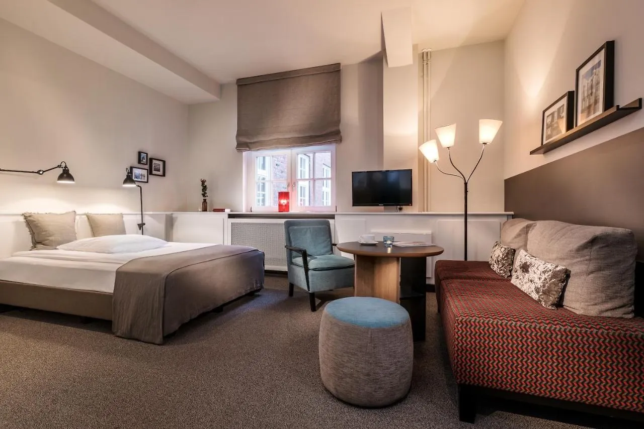 *** Apart Otel Apartment040 Hamburg Almanya
