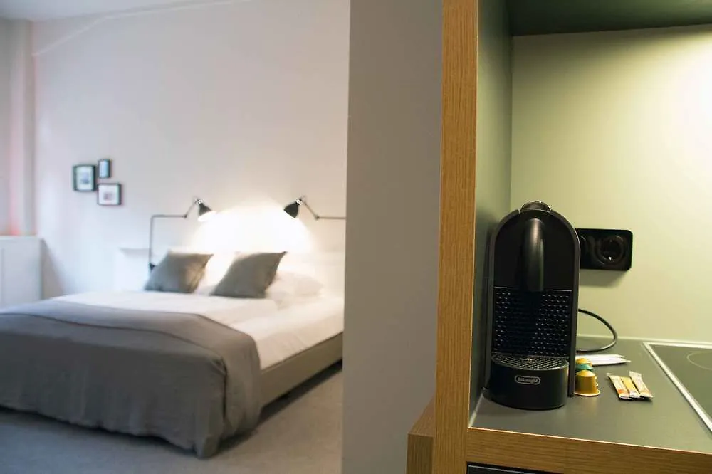 *** Apart Otel Apartment040 Hamburg Almanya